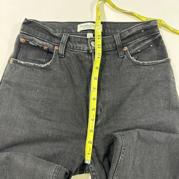 Abercrombie Ankle Straight Ultra High Rise Jeans Distressed Black - Picture 6 of 8